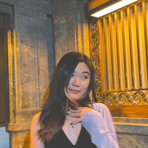 Meet your Posher, Tori